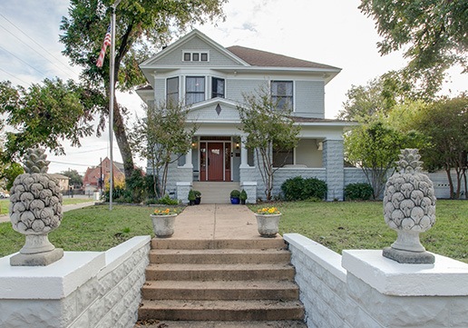 Bishop Arts home exterior after painting